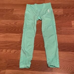 Women’s gym shark size large leggings-mint green
